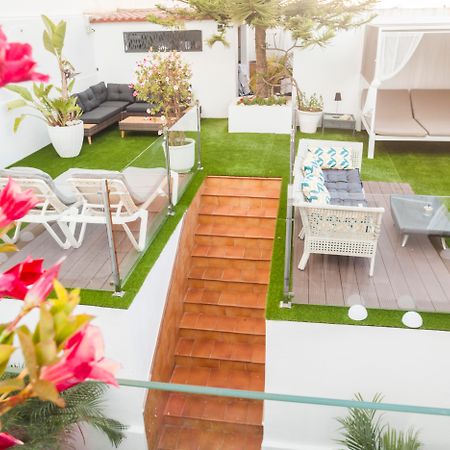 Abril Nerja Hotel Екстериор снимка