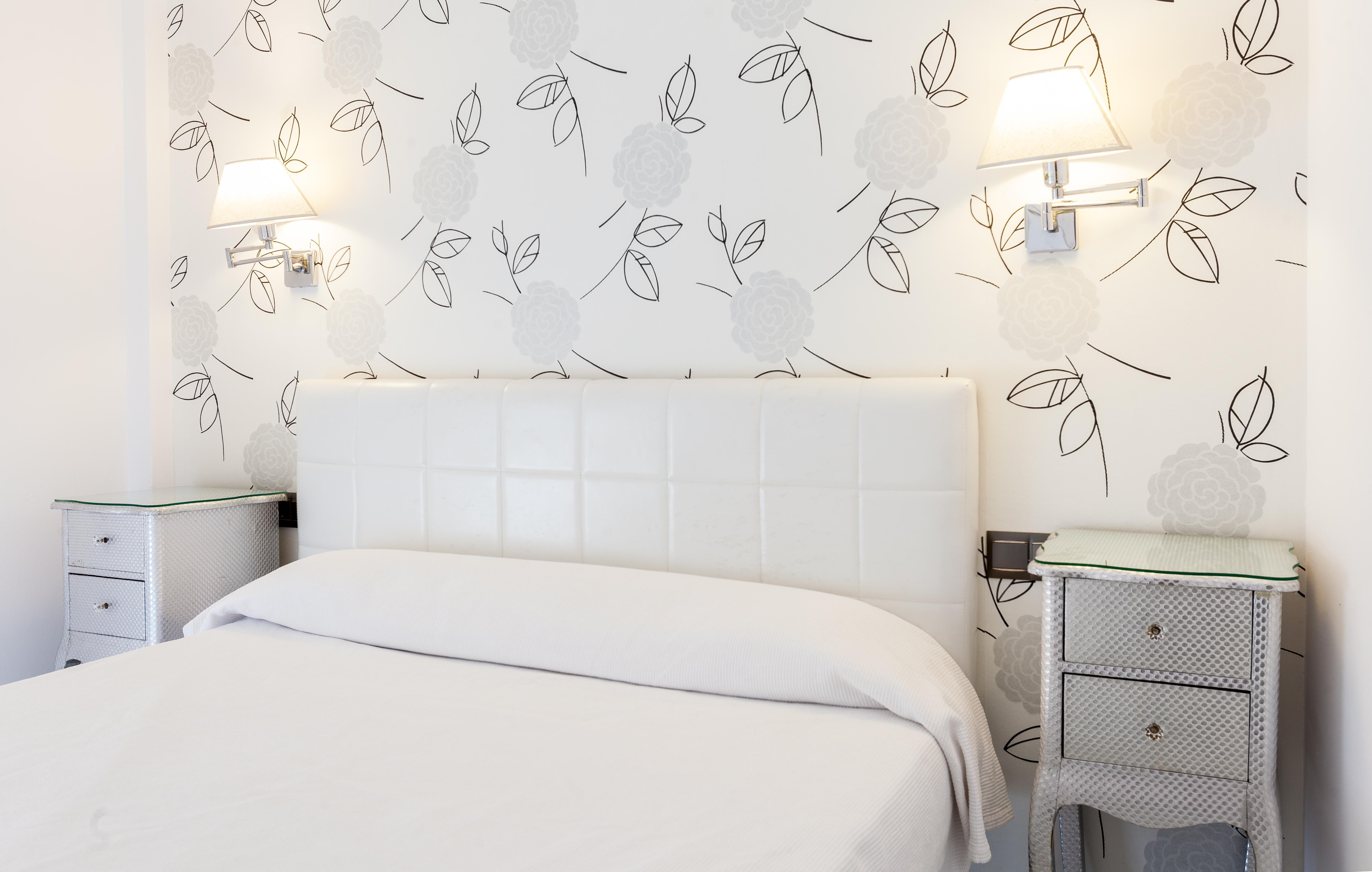 Abril Nerja Hotel Екстериор снимка