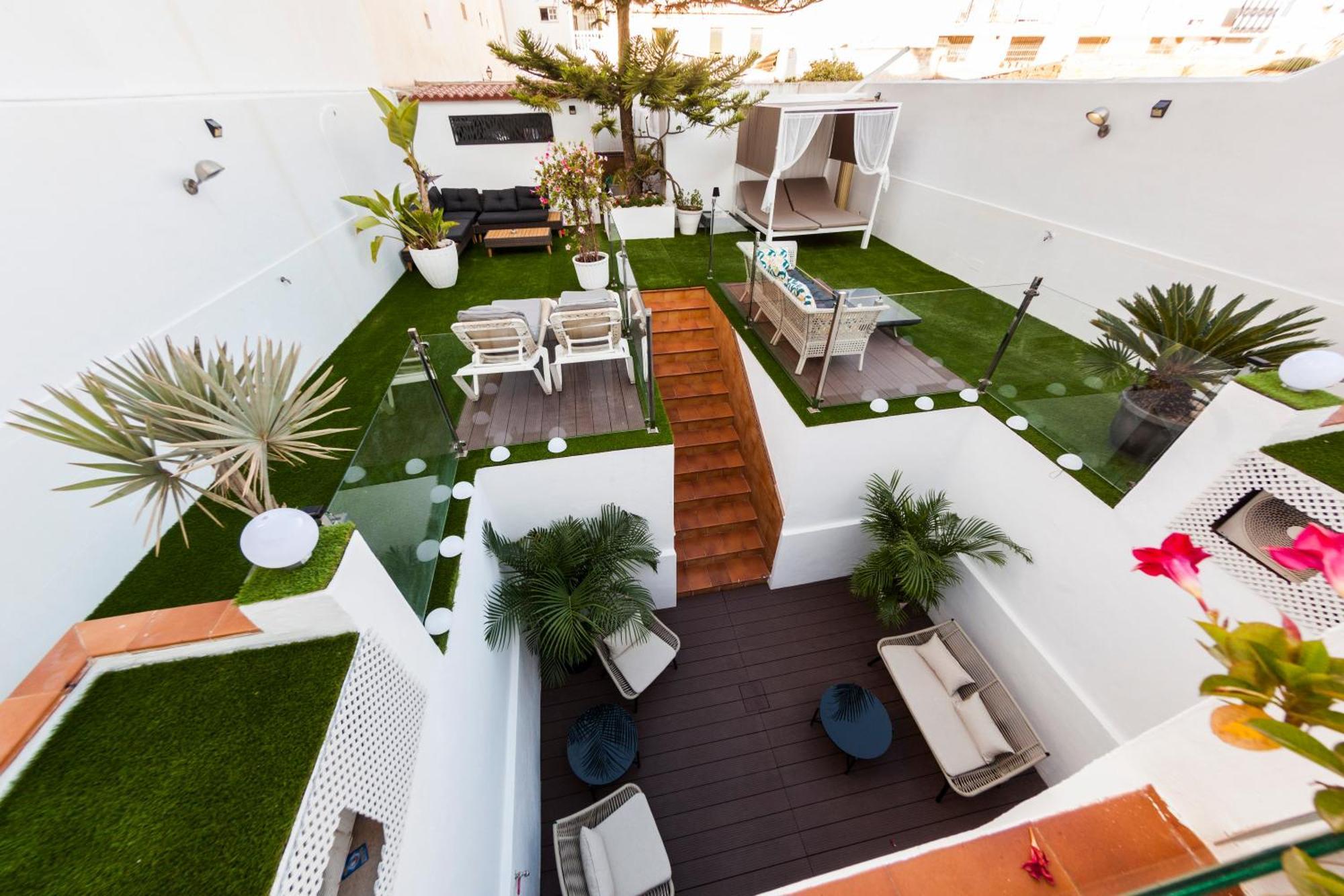 Abril Nerja Hotel Екстериор снимка