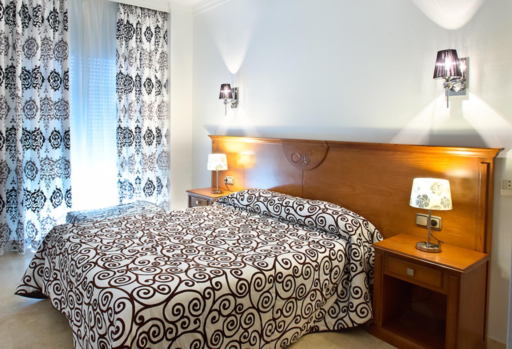 Abril Nerja Hotel Стая снимка